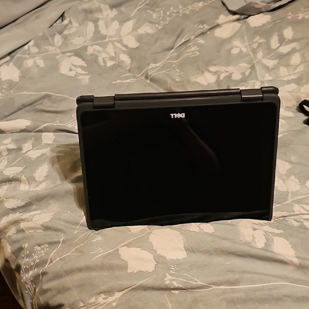 Dell Chromebook 2 In 1 Laptop/Tablet - Picture 5 of 7